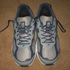 New balance-Men’s size 13 4E -